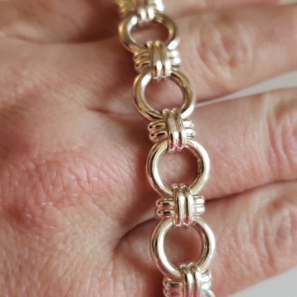 Bracelet Silver Tone - Picture 4 of 5